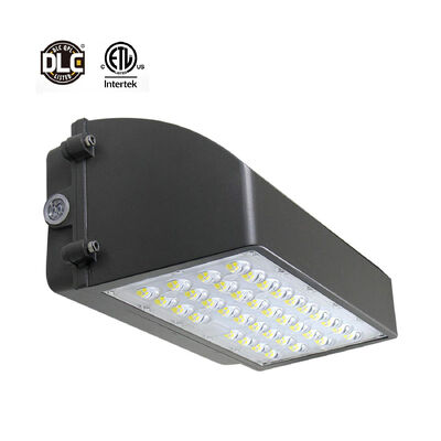Dobra cena. 7200LM LED Wall Pack 60W Wall Pack Lights 5000K Full Cutoff Świt do świtu w Internecie
