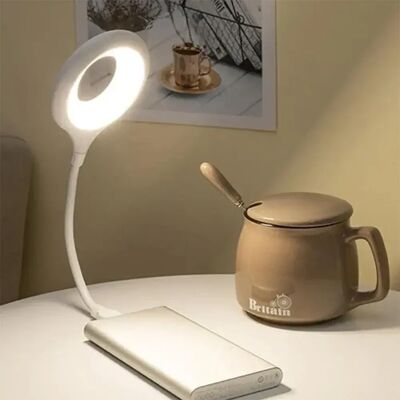 Bon prix Lampe de bureau LED portable alimentée par USB à commande vocale intelligente avec reconnaissance vocale hors ligne pour la lecture et l'étude, lumière de chambre en ligne